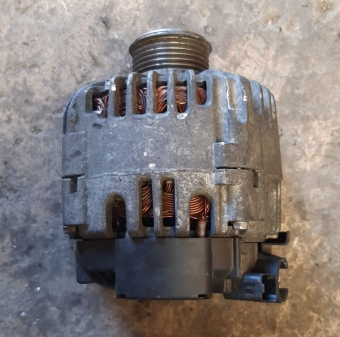 peugeot 206 1.6 dizel çıkma şarj dinamosu