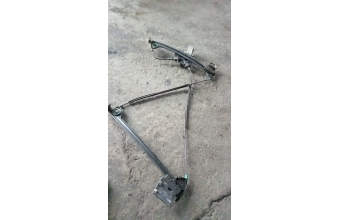 Peugeot 206 CC sol ön cam krikosu motorlu