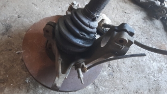 peugeot 206 çıkma sol ön taşıyıcı abs delikli