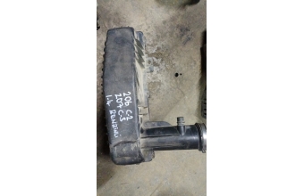 Peugeot 206 hava filtre kutusu