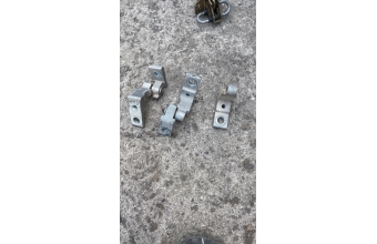 Peugeot 206 kapı Menteşeleri