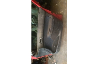 peugeot 206 sökme sağ ön kapı döşemesi