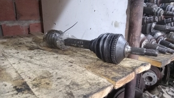 Peugeot 206 sol akis