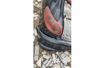 Peugeot 206 sol arka sitop lambası