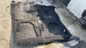 Peugeot 206 taban döşemesi