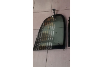 peugeot 206 tek kapı çıkma sağ arka kelebek camı