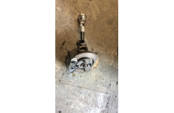 peugeot 301 çıkma sol taşıyıcı aks