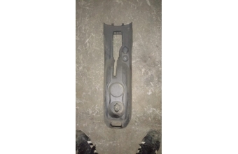 peugeot 301 orjinal çıkma vites konsolu