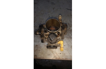 Peugeot 306 1.8 8v boğaz kelebegi