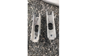 Peugeot 306 arka salıncak kolu