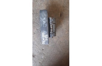 peugeot 306 çıkma sağ arka dış kapı kolu