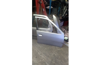 peugeot 306 çıkma sağ ön kapı