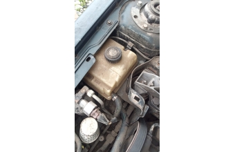 Peugeot 306 direksiyon yağ bidonu