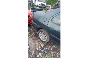 Peugeot 306 sağ arka çamurluk sedan