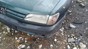 Peugeot 306 sol far