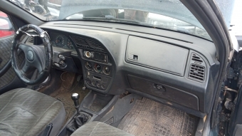 Peugeot 306 torpido