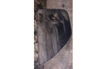 Peugeot 307 sol arka kapı döşemesi 2500 tl
