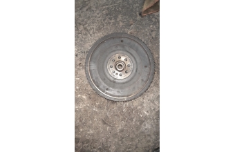 Peugeot 405 1.6 karburatörlü volant dişli