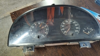 Peugeot 405 km saati
