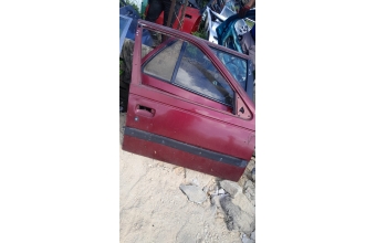Peugeot 405 sag ön kapı
