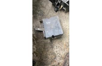 Peugeot 405 sigorta kutusu muhafaza plastik