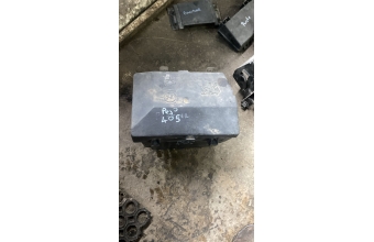 Peugeot 405 sigorta muhafaza plastik