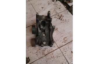 peugeot 406 çıkma direksiyon pompa ayak braketi