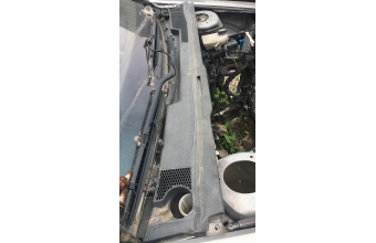 peugeot 607 çıkma cam önü ızgarası