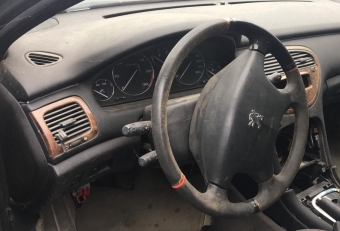 peugeot 607 çıkma göğüslük