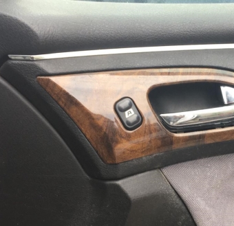 peugeot 607 çıkma sağ cam açma düğmesi