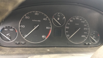 peugeot 67 2.2 dizel çıkma otomatik kilometre saati
