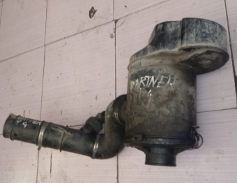 peugeot partner 1.4 benzinli çıkma hava filtre kazanı