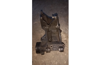 Peugeot partner 1.9 2003 direksiyon pompa ayağı
