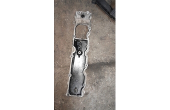 Peugeot partner 1.9 külbütör kapak alt parca braket 4bin