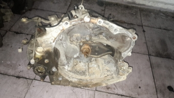 Peugeot partner 1.9 orta kasa 2003 model ve üzeri şanzıman 20bin