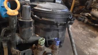 peugeot partner 1.9d çıkma mazot filtre kutusu otomatik
