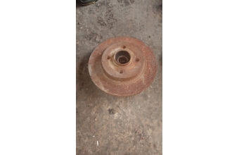 Peugeot partner Tepee arka disk