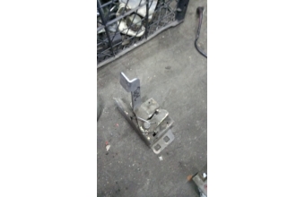 Peugeot partner Tepee kaput kilidi