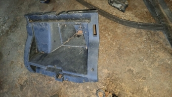 Peugeot partner tepee torpido gözü