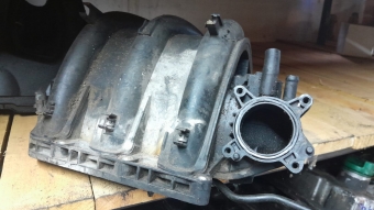 Polo,ibiza,roomster,fabia 1.2 6v 3 silindir benzinli emme manifoldu 