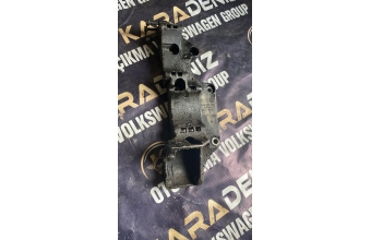R045903143C Volkswagen Transporter klima kompresörü bağlantı braketi