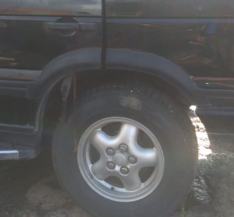 range rover 4.6 çıkma sol arka jant lastik