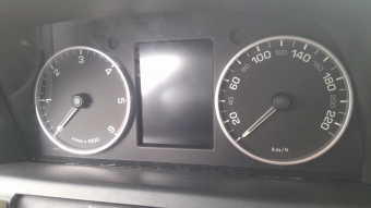 Range rover km saati