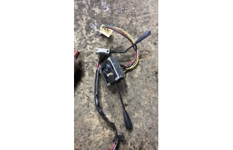 Renault 12 sinyal far silecek kolu