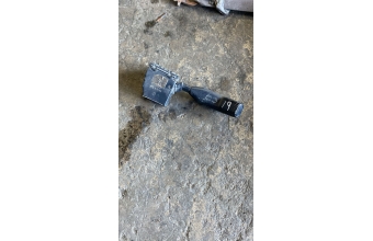 Renault 19 iç silecek kolu