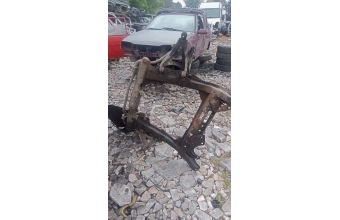 Renault 19 motor beşiği travers orjinal parça