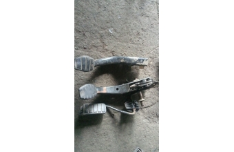 Renault 19 pedal takımı