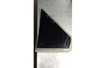 Renault 19 sag arka kelebek camı orjinal parça