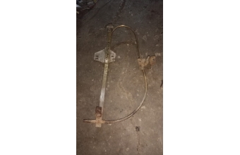 Renault 19 sol arka cam krikosu