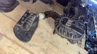 Renault 21 1.7 hava filtresi kazanı